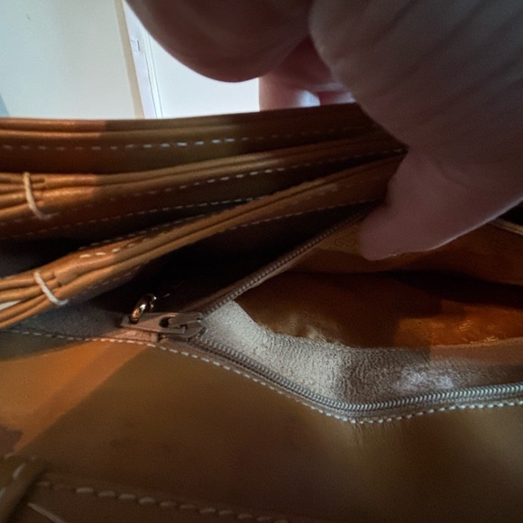 Authentic Vintage Gucci Micro GG Monogram Crossbody Bag - Very Good Condition - Picture 7 of 16